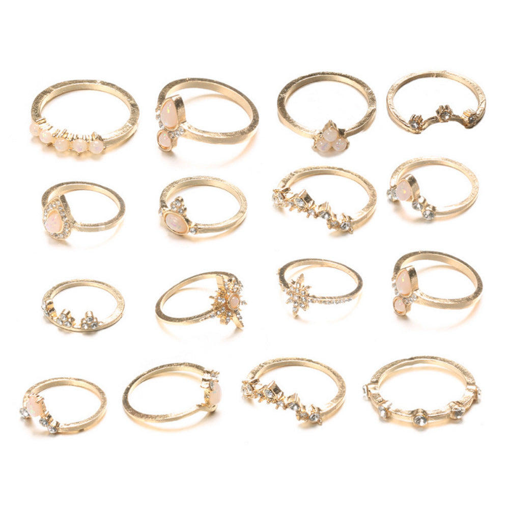 Royal Drops: 16-Piece Vintage Ring Set