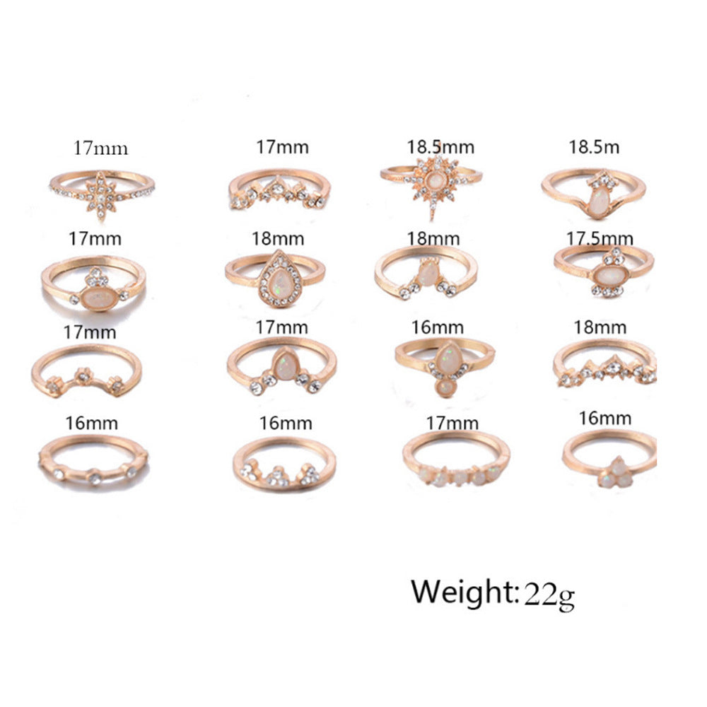 Royal Drops: 16-Piece Vintage Ring Set